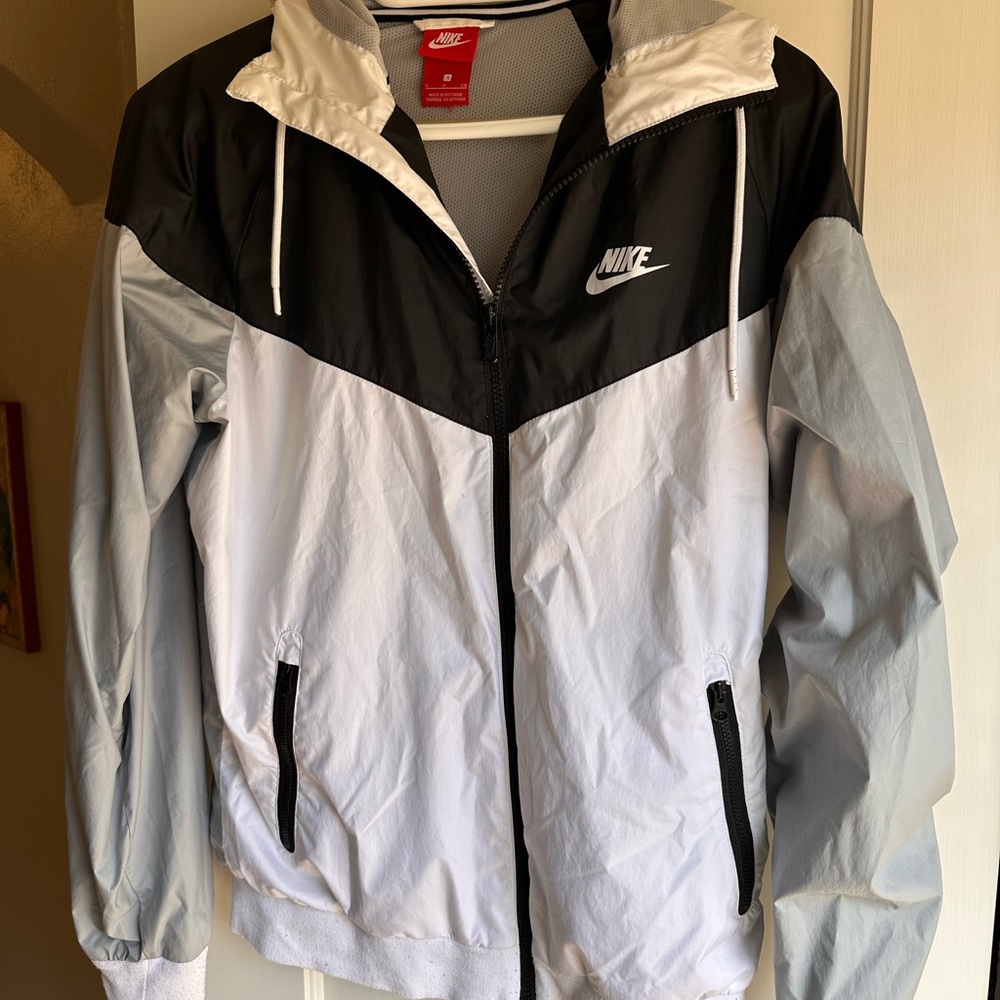 Nike Black and White Hooded Windbreaker